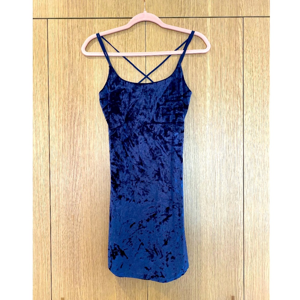 Missguided velvet dress